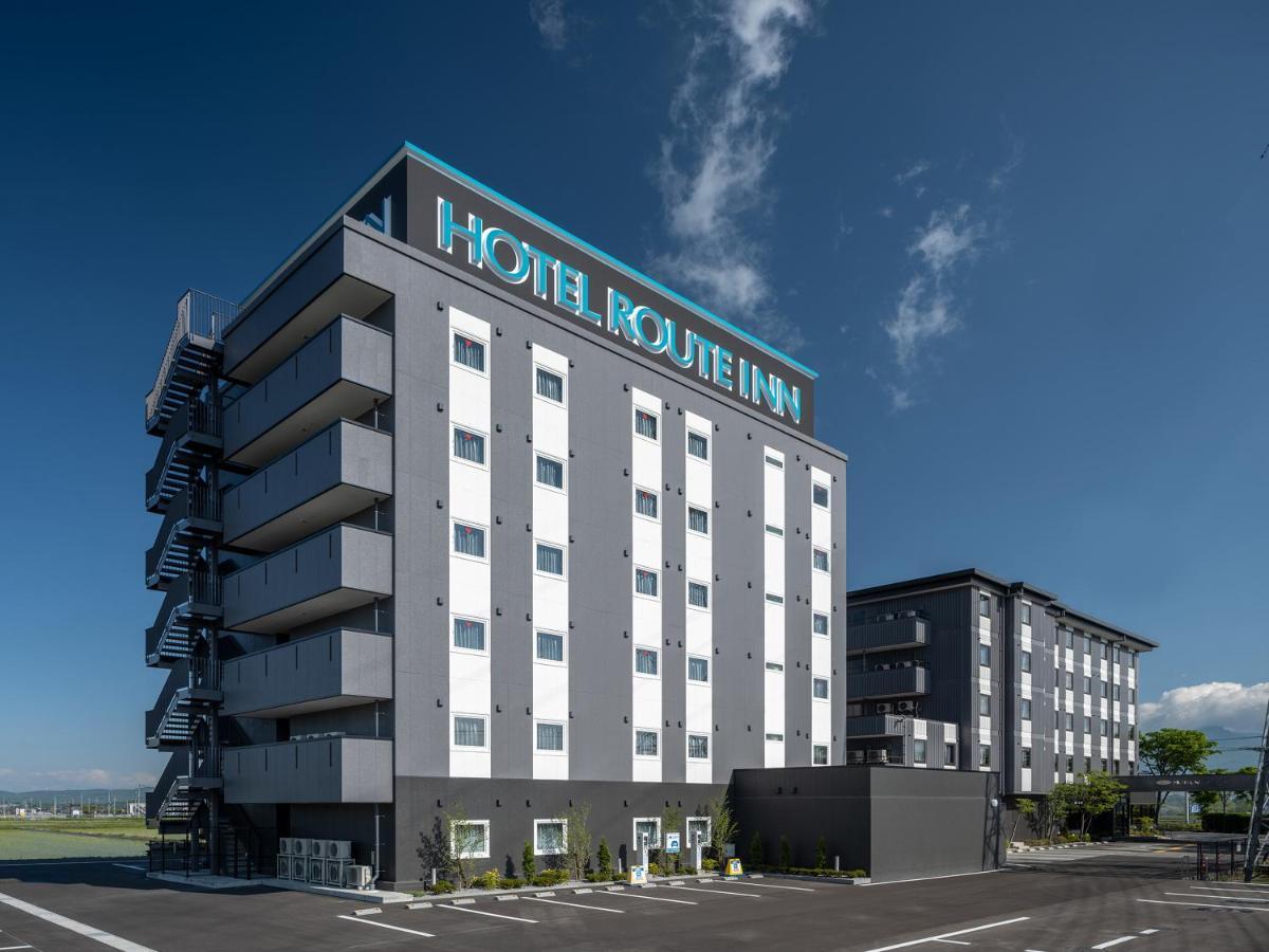 Hotel Route-Inn Saku Minami Inter Buitenkant foto